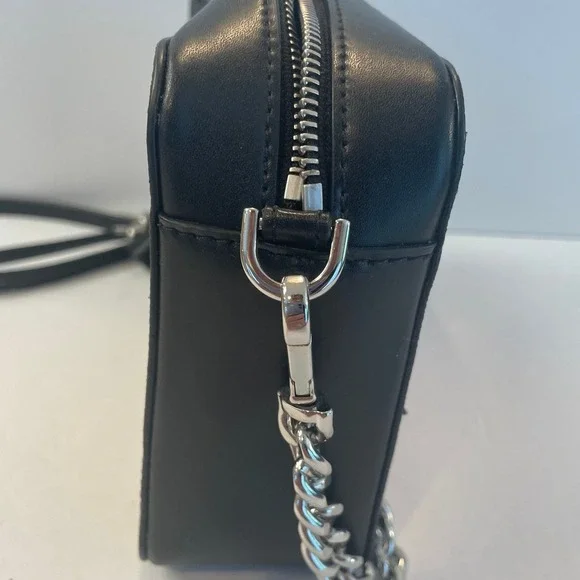 NWT! Michael Kors Crossbody MD Camera Bag Black/Silver Floral Monogram - Picture 5 of 8